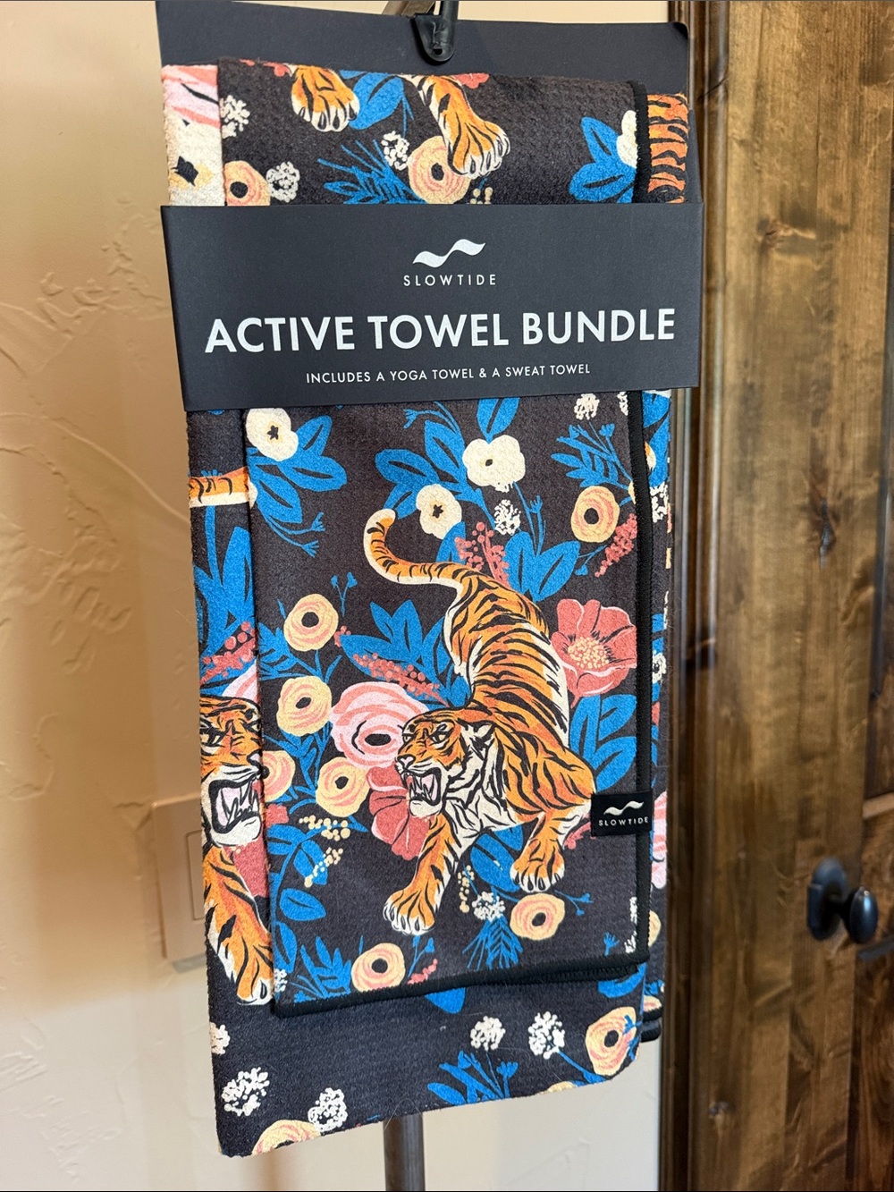 Slowtide Active Yoga Towel Bundle - Tiger Floral Print in Black & Blue